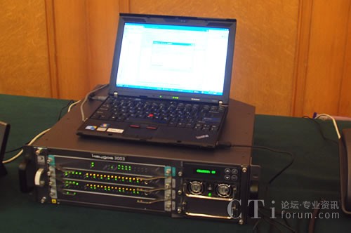 �|�M(j��n)Keygoe 3000ϵ�ж�ý�w���Q�C��ʾ