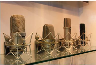 Neumann�߶�ԒͲ
