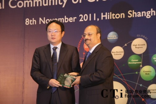 Frost & Sullivan ȫ��CEO�涭�ºϻ���Aroop Zutshi���ң����A���������(w��)�C�l(f��)��ȫ����Ź�������(w��)���L(zh��ng)�c��(chu��ng)�ª�(ji��ng)�����n�����A���������(w��)�a(ch��n)Ʒ�����L(zh��ng)����<br/>

