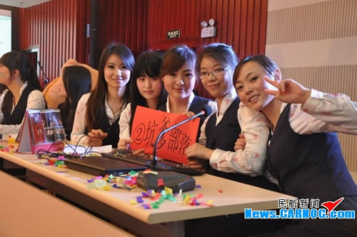 優(yōu)勝部落——坑爹部落,成員個個喜笑顏開